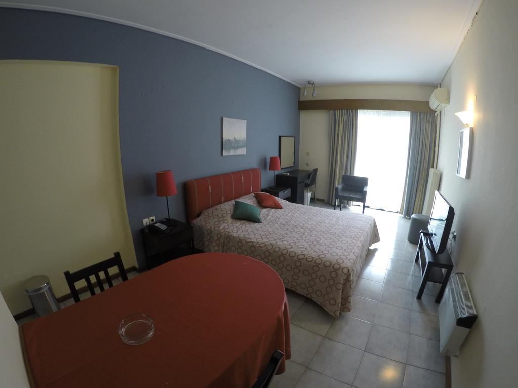 Apartment Hotel Athina อเล็กซานโดรโพลิส ภายนอก รูปภาพ
